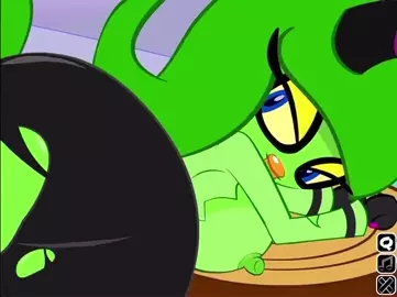 Zeena From Behind