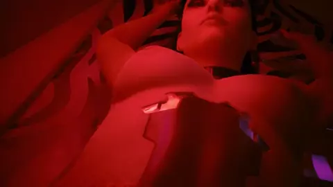 Cyberpunk Hotscenes - Rogue Amendiares (2023)