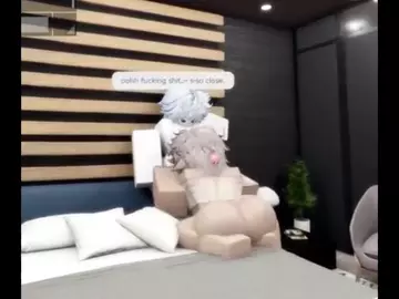 Fucking the absolute shit out of this femboy~