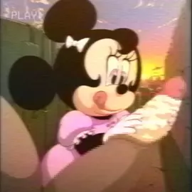 Minnie massaging the homeless