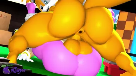 Tails Smashing Amy