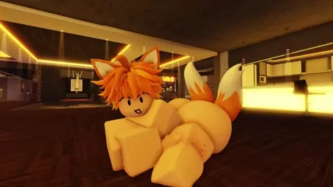 human tails shakin it