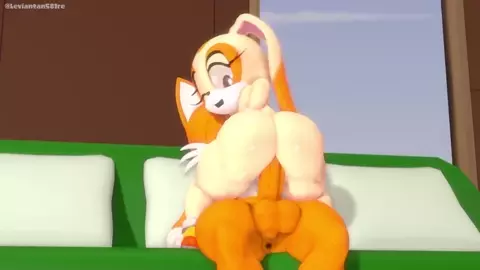 Cream Riding Tails (Sound)