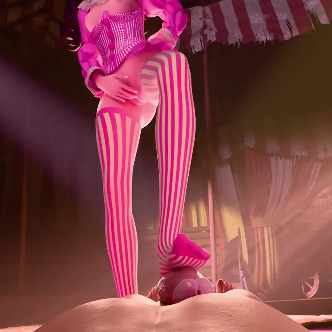 Get Clown with Rae
